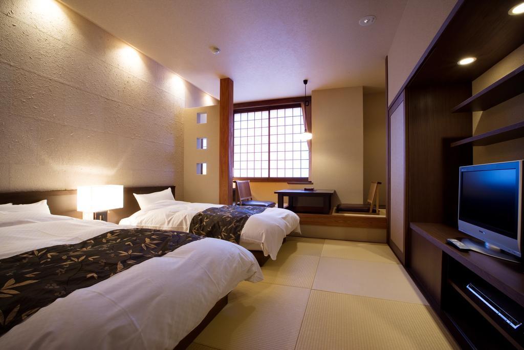Shogawa Onsen Yumetsuzuri 호텔 Komaki  외부 사진